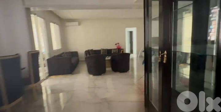 Aparment for sale in Hamra للبيع في الحمرا بيروت 0