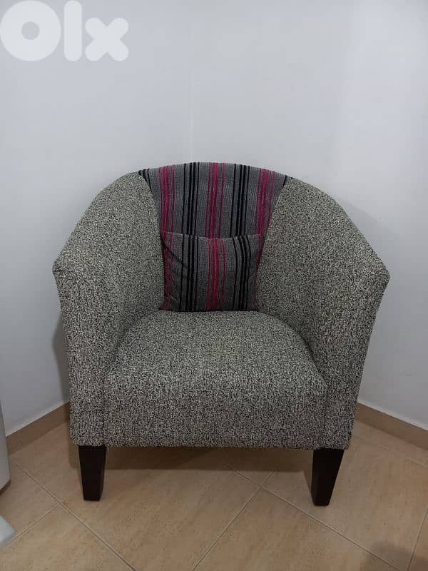 5 pieces set ٥ قطع صالون 4