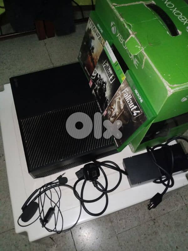 Xbox one 1 TB 1