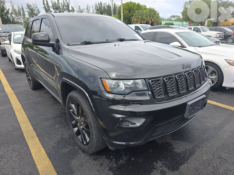 Jeep Grand Cherokee 2018 Altitude (CLEAN CARFAX) COMING SOON 0
