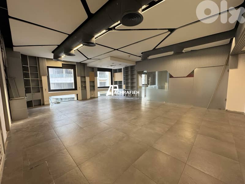 Office For Rent in Downtown - مكتب للأجار في وسط بيروت 0
