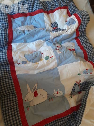 Couette pour lit bébé