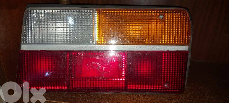 stop light six left  snd right 4