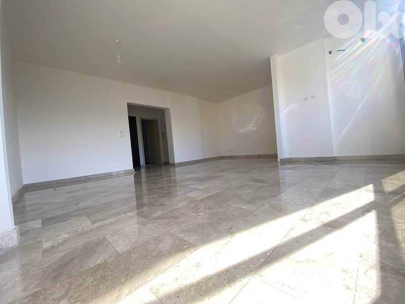 Apartment for Sale in Ras El Nabehشقة للبيع في راس النبع 0