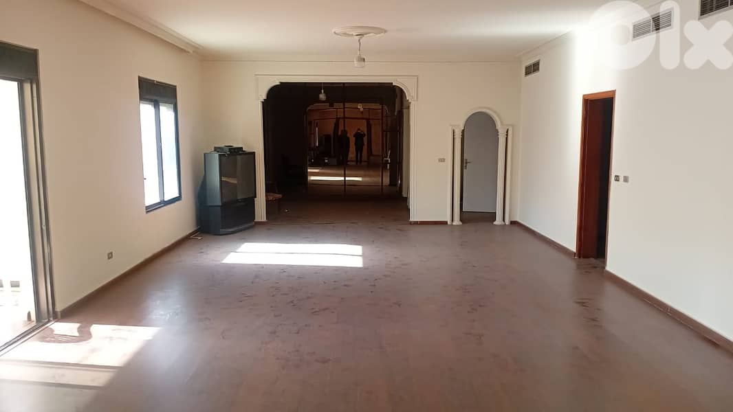 Apartment for rent in Mansourieh شقة للايجار في منصورية 0