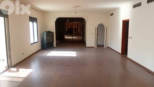 Apartment for sale in Mansourieh شقة للبيع في منصورية