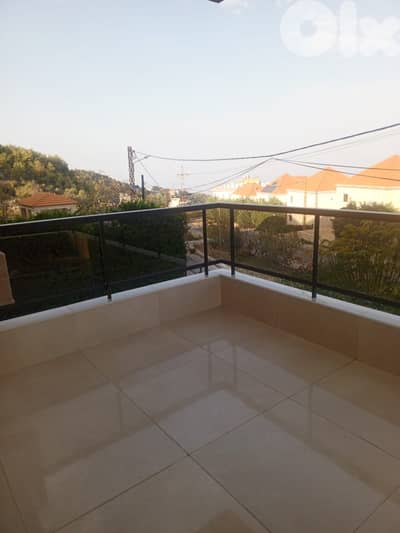 Apartment For Sale In Annaya  - شقة للبيع في عنايا