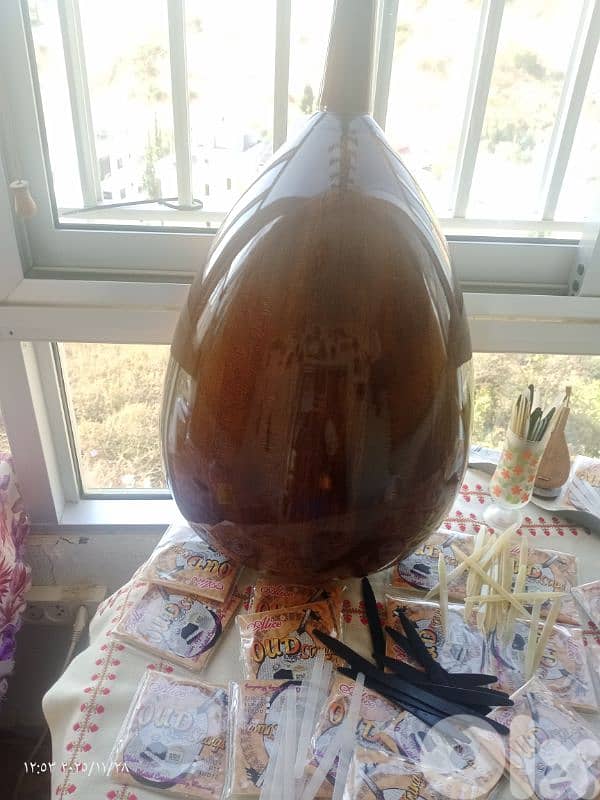 عود مميز بسعر مميز 12