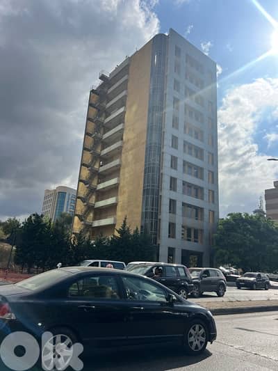 prestigious office for rent starting 01-01-2026