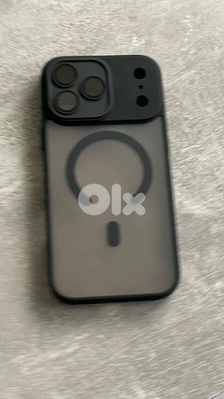 iPhone 17 pro max cover 2