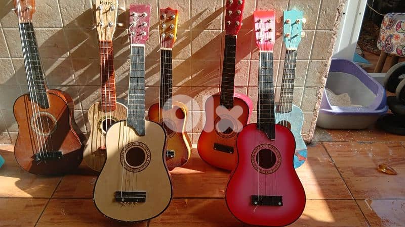 غيتارات متنوعه الواحد بس ١٠ $ 2