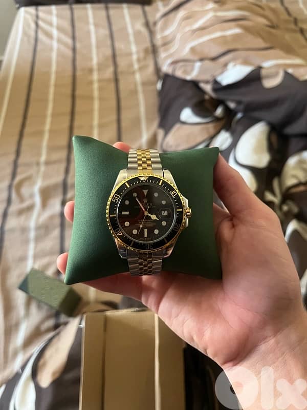 Brand new submariner date Rolex 0