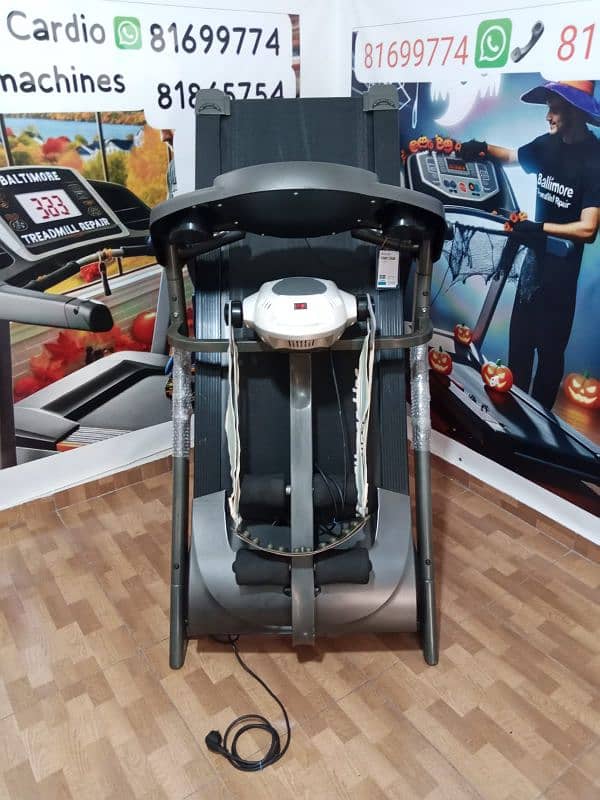 sports treadmill 2,5hp and vibration massage 5