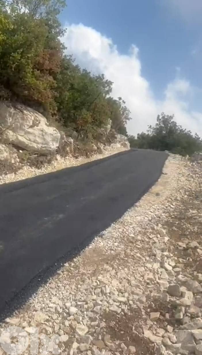 3 Lands For Sale In Mechmech  -  ثلاث اراضي للبيع في مشمش 1