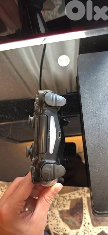 Ps4 slim 500gb 2 controllers original 1