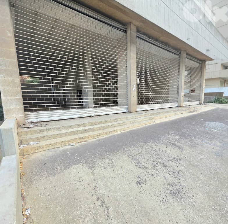 محل للايجار في حرش تابت Prime location Shop for rent in Horch Tabet 0