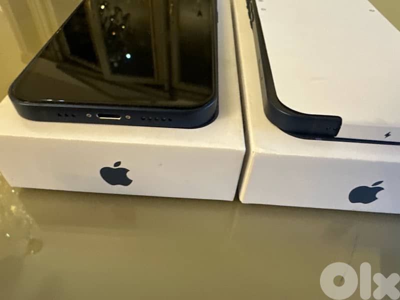 iphone12 256GB NAVY BLUE BT:87% NOT USED 2