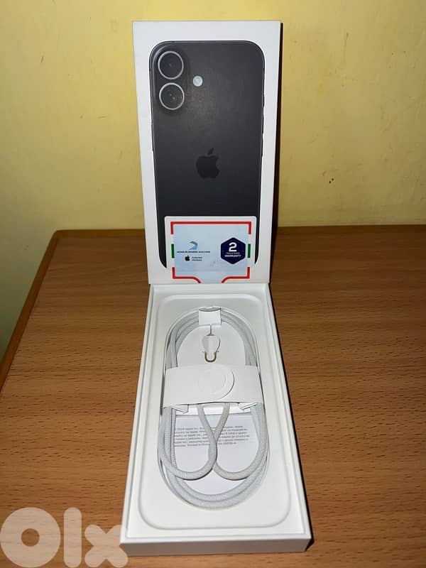 iPhone 16 256GB warranty till June 2026 battery 100% 1