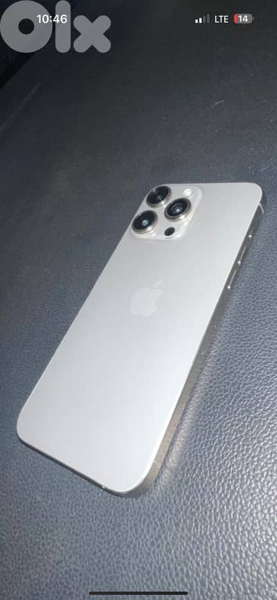 Iphone 15 pro lax la2ta