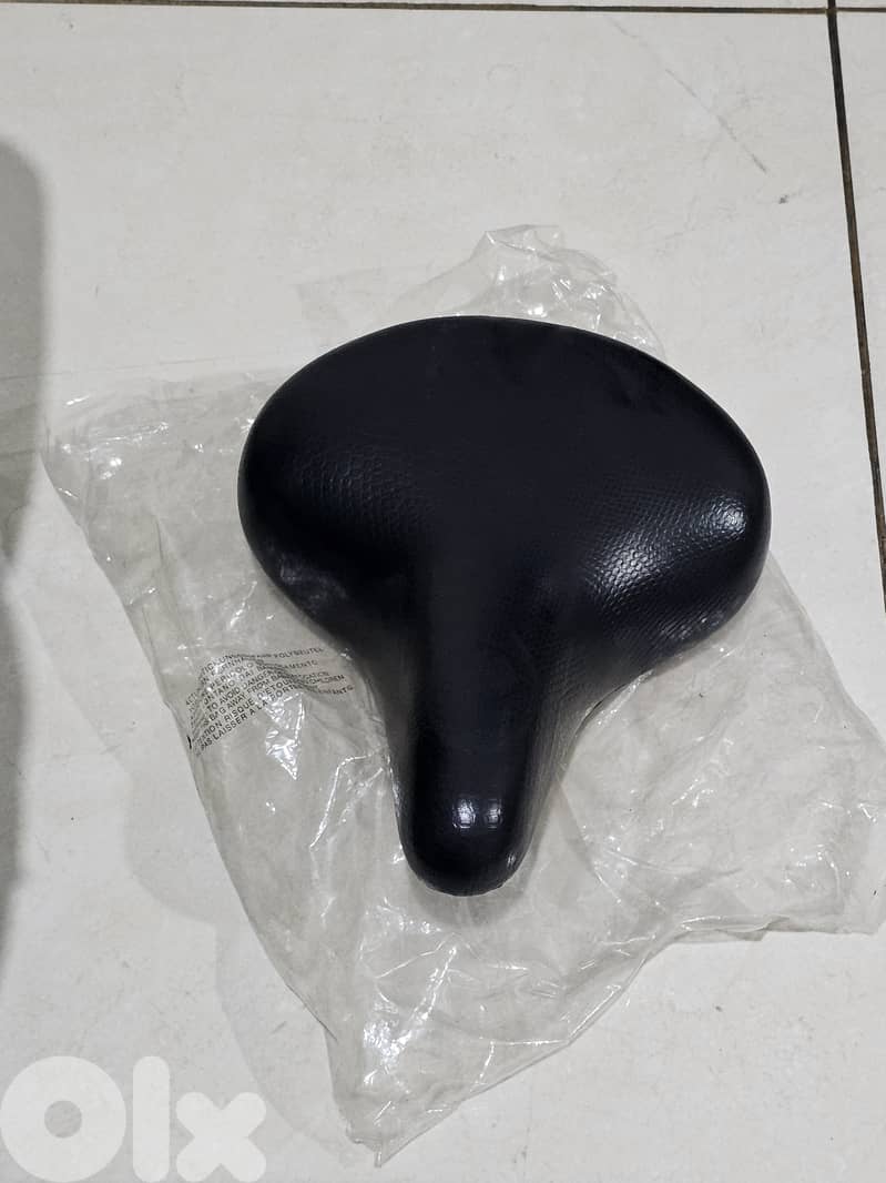 Wide bicycle chair . Made in Germany . NEW. Extra-comfort 1