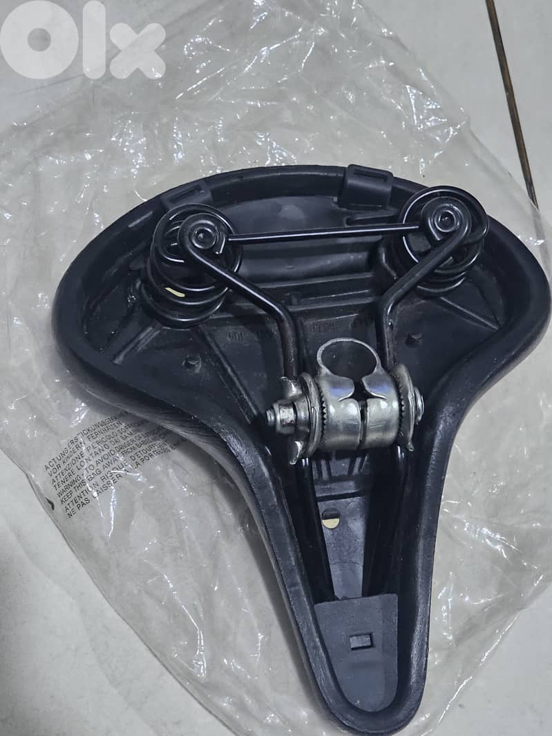 Wide bicycle chair . Made in Germany . NEW. Extra-comfort 2