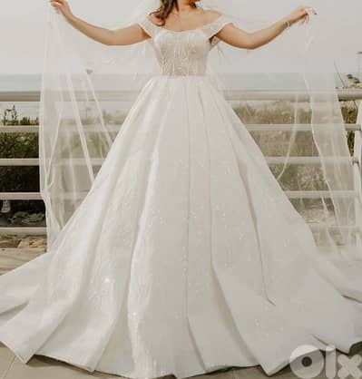 wedding dress for sale