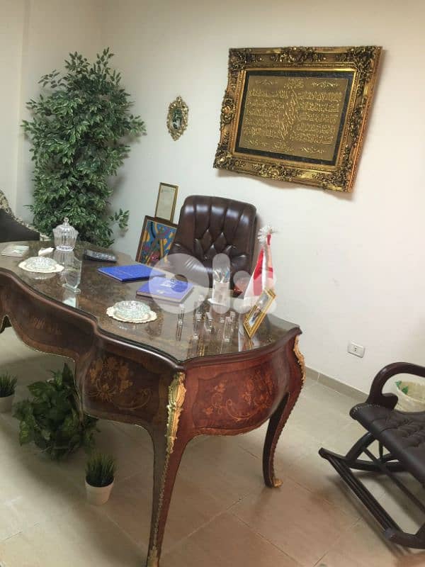 طاولة مكتب مع كرسي جلد - Office Table with Leather Chair 1