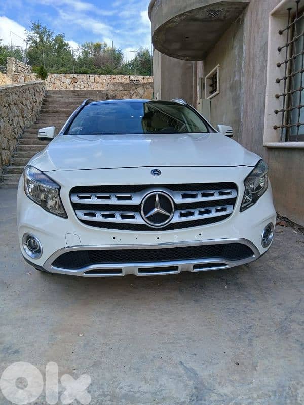 Mercedes-Benz GLA-Class 2018 0