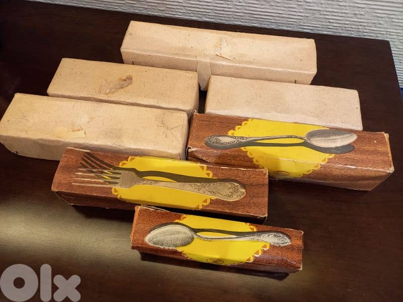 Russion Melchior Silver Plated Flatware 84 pieces. 7