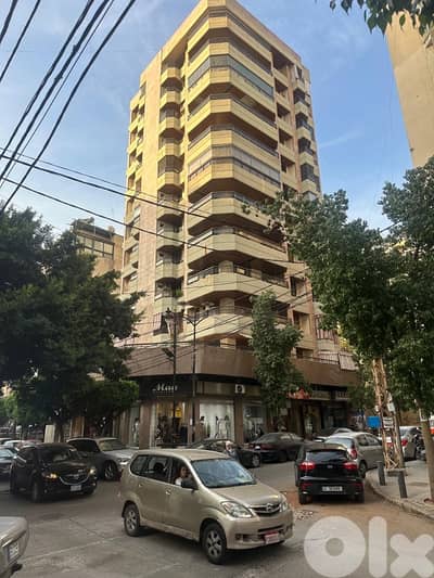 شقة للإيجار٢٤٠م  مصيطبة طلعت شارع يزيك