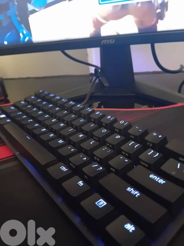 razer huntsman mini in excellent condition 0