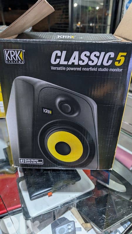 small studio music equipment 9