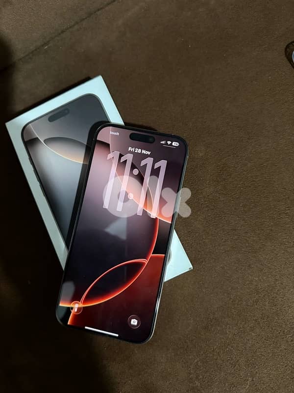 Iphone 16 pro max 256 gb like new 1