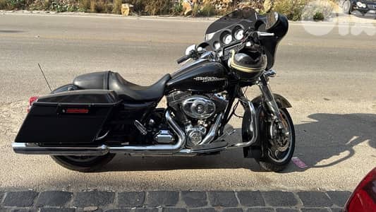 Harley Davidson - Street Glide 2013 Model