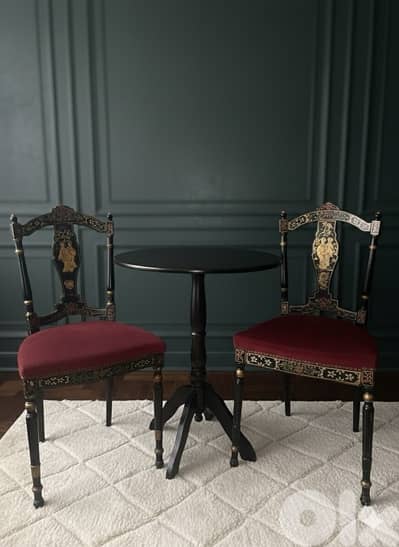 Dramatic Black & Gold antique style Chinoiserie Set!