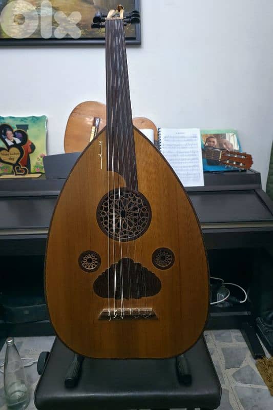 عود احترافي صناعة عناق للبيع Oud Made by Inaq For Sale 0