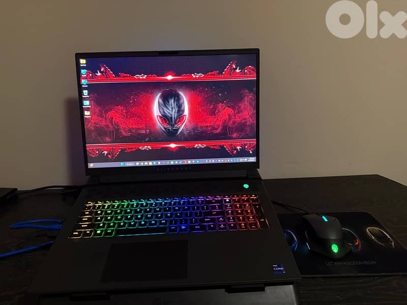 Alienware m18-R2 RTX 4090 0