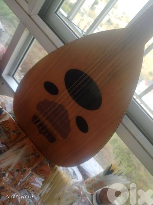 عود تدريبي  جيد جدا للتعليم والبداية بسعر روعة . جديد 1