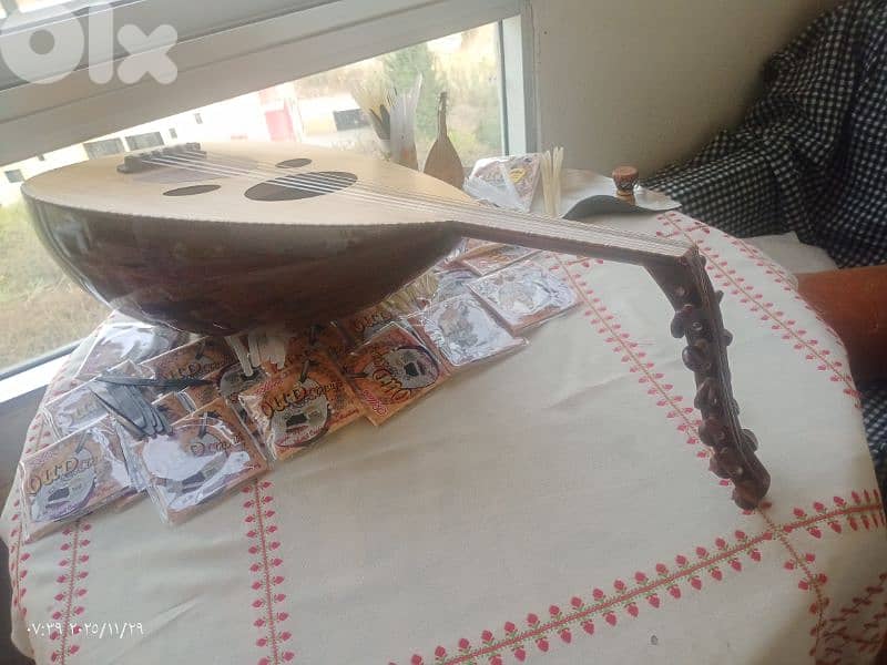 عود تدريبي  جيد جدا للتعليم والبداية بسعر روعة . جديد 5