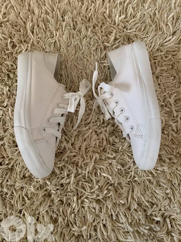 converse from Europe 1