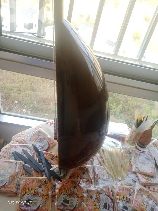 عود جديد مع شنطة مميز ب110$ فقط 4