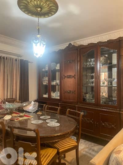 سفرة للبيع تراث قديم