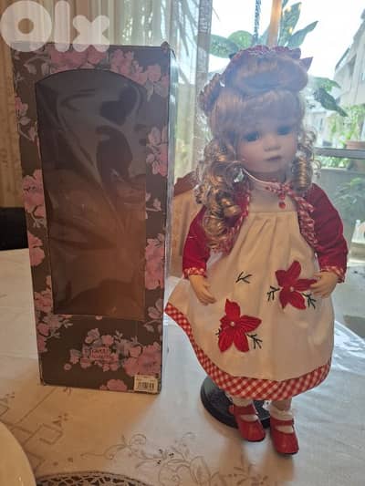 Porcelain Doll French Collection