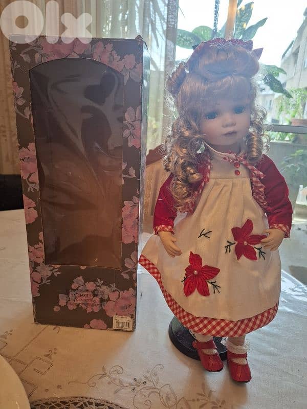 Porcelain Doll French Collection 0