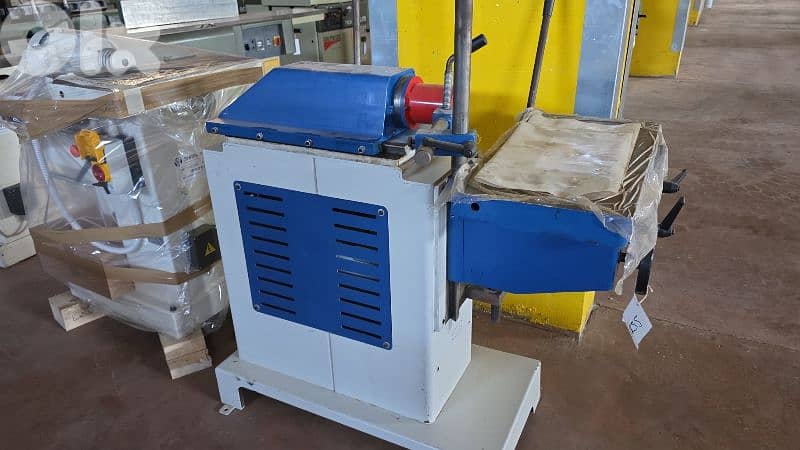 ماكنات ومعدات نجارة مستعملة شبه جديدة 03667838 1