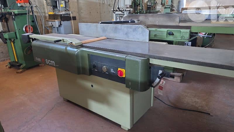 ماكنات ومعدات نجارة مستعملة شبه جديدة 03667838 2