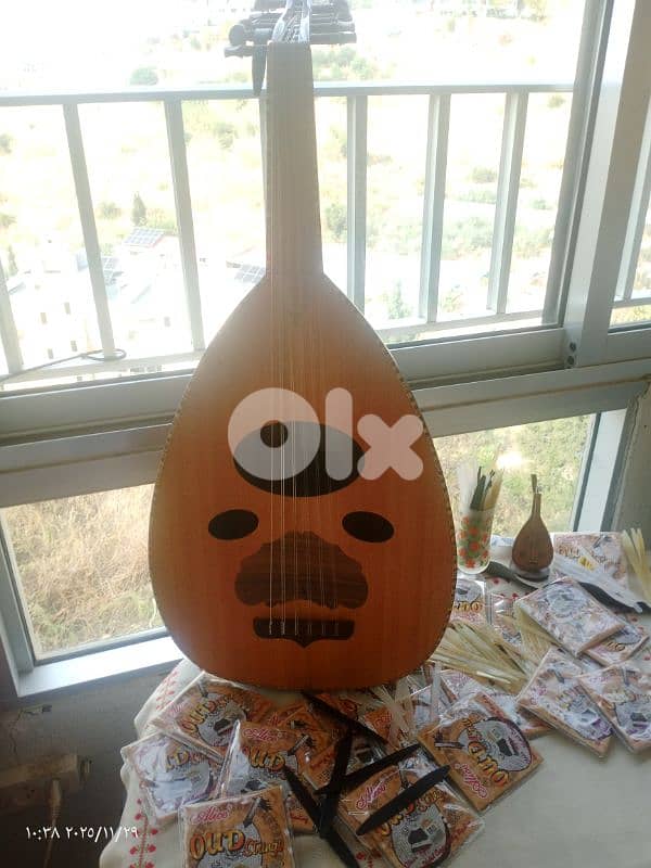 عود من اجمل واهم الاعواد التدريبة للمبتدأين والمحترفين بأفضل الأسعار 1