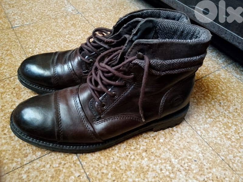 أحذية 41 42 2