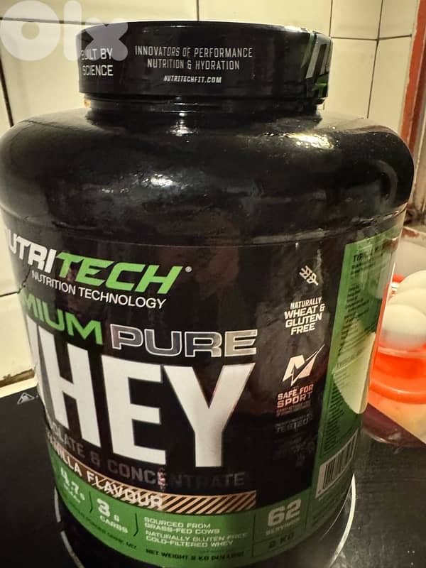 whey isolate nutritech vanilla flavor 62 servings 4