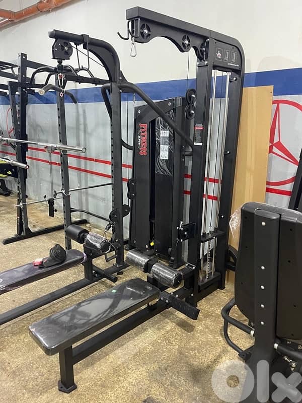Lat/row machine new very good quality 1